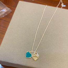 Cute Enamel Heart Clavicle Chain Necklace with Stamp 3 Colors Women Letter Short Necklaces for Gift Party Fashion Jewelry Accessories