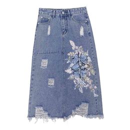 Blue Denim Hole Pencil Knee Length Skirt High Street Empire Flower Embroidery Summer S0267 210514