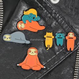 Sport Yoga Sloth Brooch Pins Cute Enamel Cartoon Animal Lapel Pin for Women Men Top Dress Cosage Fashion Jewellery Will and Sandy