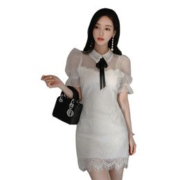 Casual Women White Lace Dress Summer Fashion Mesh Patchwork Short Puff Sleeve Bowknot Sexy Ladies Party Mini Vestidos 210514