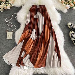 Women's Elegant Geometric Print Maxi Skirt Female Vintage High Waist Pleated A-Line Long Skirts Faldas Autumn Winter Sk877 211120