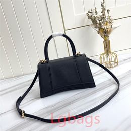 Women Luxurys Designers 2021 Spring Summer Hourglass Bag Crossbody Handbag Stylish Personalized Shoulder Bags