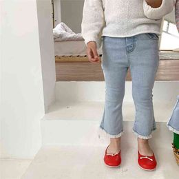 Baby Girl Jeans Spring New Girls' Fashion Slim Jeans Toddler Girl Cute Light Blue Denim Pants Jeans Baby Cowboy Trousers 210317