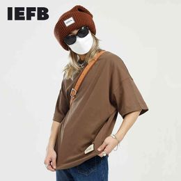 IEFB Men's Spring Summer Tee Tops Korean Loose Personalised Labelling Design Round Neck Short Sleeve T-shirt Male 9Y5847 210524