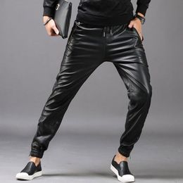 Moto Biker Pantaloni in ecopelle Pantaloni da jogging da uomo Harem Pant Tasche con cerniera in vita elastica Streetwear nero Abbigliamento slim fit