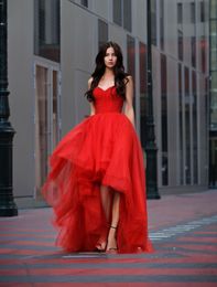 Short Front Long Back Red Evening Dresses 2022 Women High Low Formal Party Gowns Tiered Skirt Vestidos De Gala Simple Sweetheart Sequin Crystal Beaded Prom Dress