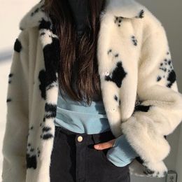 Women's Fur & Faux Winter Black And White Tabby Dog Warm Short Coat Korean Street Fashion Imitation Mink Lapel Long Sleeve Streetwear