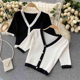 Summer Chic Short Sleeve Knit Top Fashion Women Black White Vintage Style Ribbed Slim Stretch Cropped Tee Shirts Female 210603