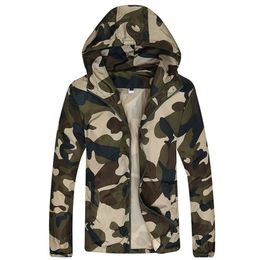 Men Bomber Jacket Thin Slim Long Sleeve Camouflage Military Jackets Hooded Windbreaker Zipper Outwear Army Brand Clothing 210927