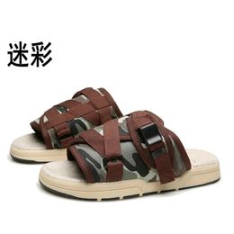 Plus Size 36-45 Slippers Fashion Couple Male Summer shoes Slip-resistant beach Flip Flops sandals