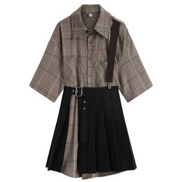 Women Khaki Plaid Short Sleeve T-shirt Black Mini Pleated Strap Skirt Two Pieces Set Summer T0345 210514