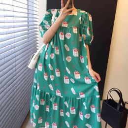 [EWQ] Women Vacation Traveling Blue Pleated Printed Robe Dress New Square Collar Short Puff Sleeve Loose Fashion Summer 16F1307 210423
