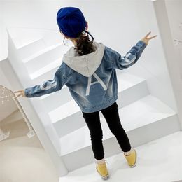 Spring Kids Girls Jean Jacket Cotton Korean Detachable Hat Coat Letter A Print Hooded Sport Tops Autumn Children Clothes 12T 210622