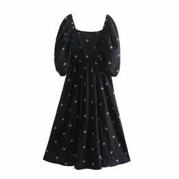 Women Dress Floral Embroidery Square Neckline Midi dress Puff Sleeves elegant Vintage Casual Woman Dresses 210709