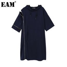 [EAM] Women Blue Zipper Hollow Out Big Size Dress Hooded Half Sleeve Loose Fit Fashion Spring Autumn 1DD5936 210512