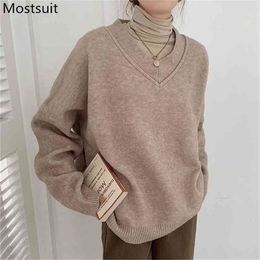 Korean V-neck Loose Knitted Sweater Jumper Women Winter Long Sleeve Solid Basic Simple Soft Female Pullover Tops Femme 210513