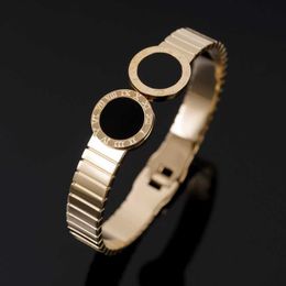 Luxury Watchband Shape with Black Shell Bangles Bracelets Stainless Steel Roman Numerals for Men Women Punk Men's Jewelry Q0717