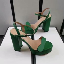 Echtleder-Plateau-Absatz-Sandalen für Damen, Sommer-Gladiator-Schuhe mit Schnalle