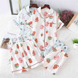 Three-piece Japanese-style Pyjamas women spring and summer autumn 100% cotton gauze short-sleeved shorts trousers suit ho 210830