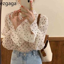 Ezgaga Tender Blouse Women Korean Elegant Sweet Ruffled Polka Dot Flare Sleeve Chiffon Shirts Women All-Match Fashion Tops 210430