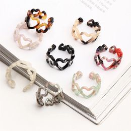 Vintage Acrylic Heart Ring for Women Girls Best Jewelry Gifts Colorful Resin Rings Wide Knuckle Finger Stackable Joint Ring