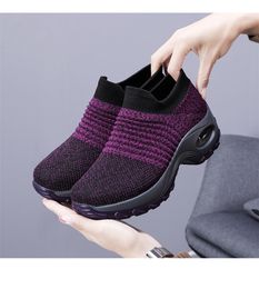 2022 large size women's shoes air cushion flying knitting sneakers over-toe shos fashion casual socks shoe WM2221