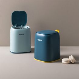 Household Pressing Type Double Layer Trash Can Office Wastebasket Bucket with Lid Portable Car Mini Waste Garbage Bin Clean Tool 211222