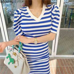 Autumn Korean Knitted Striped Long Maxi Dress Women Short Sleeve V-neck Splitting Dresses Fashion Elegant Slim Vestidos 210513