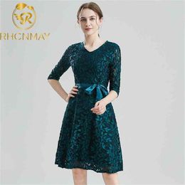 Summer Fashion Hollow Out Elegant Jacquard Lace Party Dress High Quality Women Half Sleeve Casual Dresses 210506