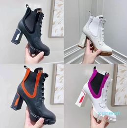 2022 Designer Mulheres Botas Laureate Chunky Estrela Estrela Patente De Couro Brilhante Bota De Couro De Nylon Lace Up 9.5cm Sapatos de Ankle de Salto Alto Bordado
