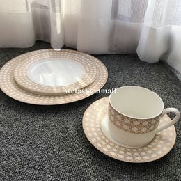 Luxurious bone china dinnerware suit porcelain dinnerware sets 4 pcs western dinner set ceramic plates cup and saucer Creative gift