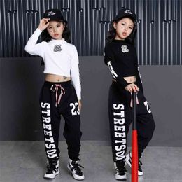 Spring Girls Sport Suit Cotton Streetwear Clothing Sets for Kids Teenage Hip Hop Dance Clothes Two Pieces Set Tracksuit 210622