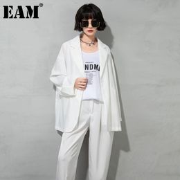 [EAM] Women Black Big Size Casual Brief Blazer Lapel Long Sleeve Loose Fit Jacket Fashion Spring Summer 1DD8096 210512