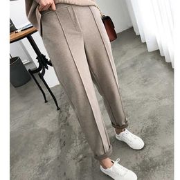 HLBCBG Winter Thicken Women Pencil Pants Plus Size Wool Pants Female Autumn High Waist Loose Trousers Capris Good Fabric 211105