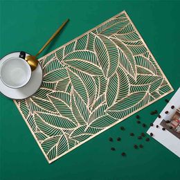 2/4/6 PCS Table Placemats For Dining Table Mat Drink Cup Coasters For Glasses Non-Slip Pad Heat Insulation Kitchen Mat 210817