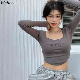 Knitted T-shirt Women Summer Square Neck Short Pullover Shirt Letter Embroidery Tees Casual Long Sleeve Basic Crop Tops 210519