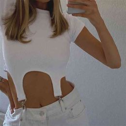 Style White Irregular Personality Crop Top Round Summer Collar Short Sleeve Pullover Knitted T-shirt Women Streetwear 210517