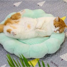 4-Colors Flower Shaped Cat Mat Bed Soft Basket For Dogs Cute Cat Cushion Indoor Plush Mat Kitten Puppy Sleeping 2101006
