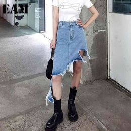 [EAM] High Elastic Waist Blue Denim Burrs Irregular Casual Half-body Skirt Women Fashion Spring Summer 1DD8123 210512