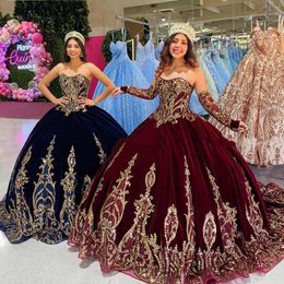 Burgundy lace-up corset Quinceanera Dresses with Removeable Long Sleeves Velvet Applique Sweet 16 Dress Undefined vestidos de 15 años