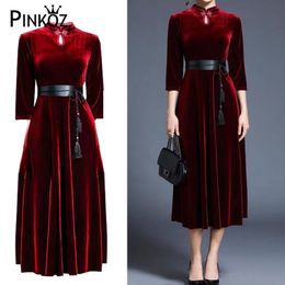 Elegant Velvet Midi Dress for Women Autumn and Winter Casual Boho Long Sleeves Fuchsia Vintage Party es 210421