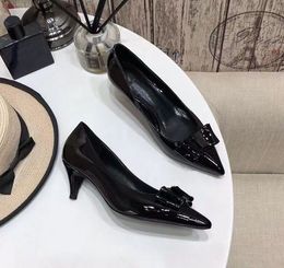 New fashion designer women's official shoes 5.5cm pointed Lido middle heel work de signer leather bottom wedding 35-41