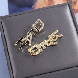 Women Rhinestone Letter DEAR Brooch Suit Lapel Pin Fashion Jewellery Accessories Gift for Love Couple