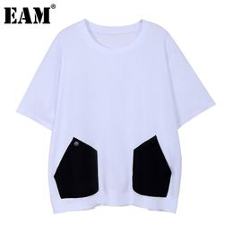 [EAM] Women White Pocket Big Size Casual Spliced T-shirt Round Neck Short Sleeve Fashion Spring Summer 1DD7519 210512