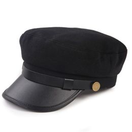 Berets Hat Designer Hats Navy Ladies British Retro Beret Men PU Leather Sealed Flat StudentBerets