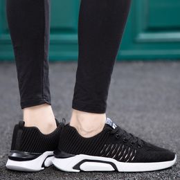 High Quality Newest Arrival Mens Women Sport Running Shoes Fashion Black White Breathable Runners Outdoor Sneakers SIZE 39-44 WY10-1703