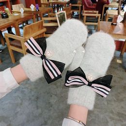 Korean Style Women Gloves Classic Stylish Thicken Warm Female Mittens Striped Bow Knot Pearl Solid Elegent Accessory AGL4231