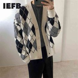 IEFB plaid kintted cardigan sweater men's Korean fashion spring autumn outerwear casual V-neck clothes vintage oversized 9Y4523 210918