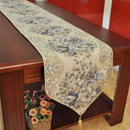 Table Runner Luxury Embroidery for Weddings Party Christmas Decor Cloth Napkin Home el Decoration 210628