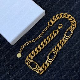 Chains Necklaces Women Choker Montaigne Necklace Mens Designer Jewelry men Luxurys Designers Golden Link Chain Pendant Stainless 2104143